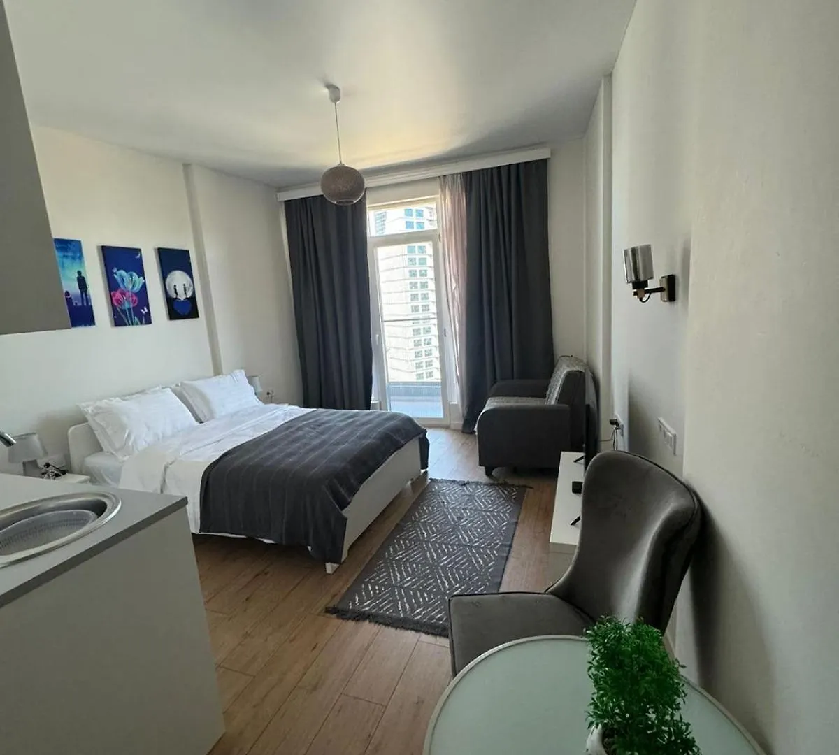 Solo Visit Apartments 1702 B Batumi