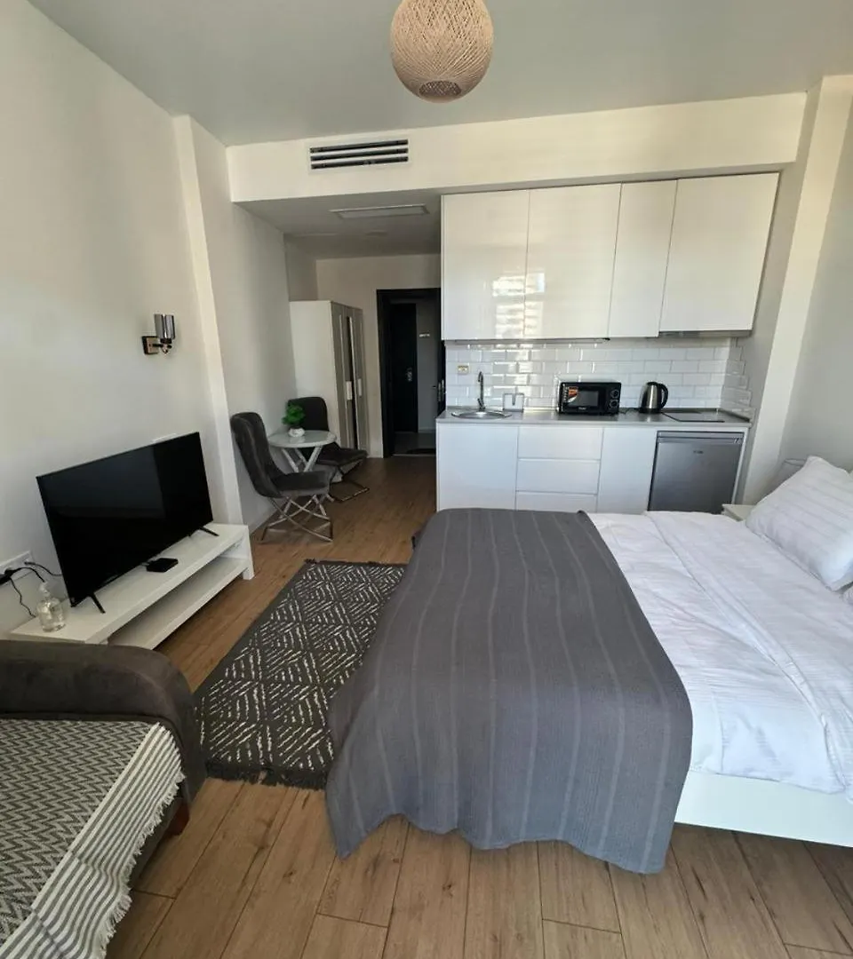 Solo Visit Apartments 1702 B Batumi 0*,  Georgia