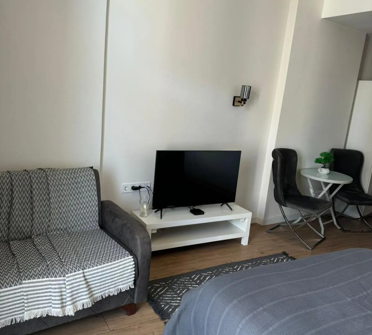 Solo Visit Apartments 1702 B Batumi 0*,  Georgia