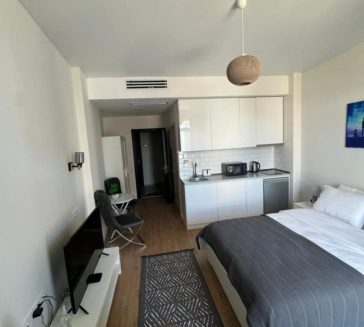 Solo Visit Apartments 1702 B Batumi