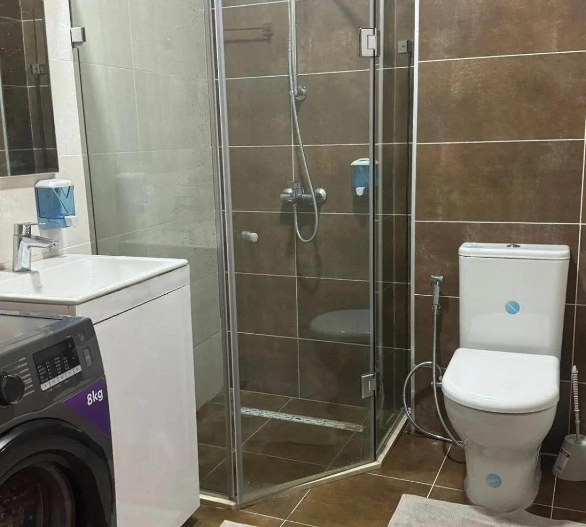 Solo Visit Apartments 1702 B Batumi Georgia
